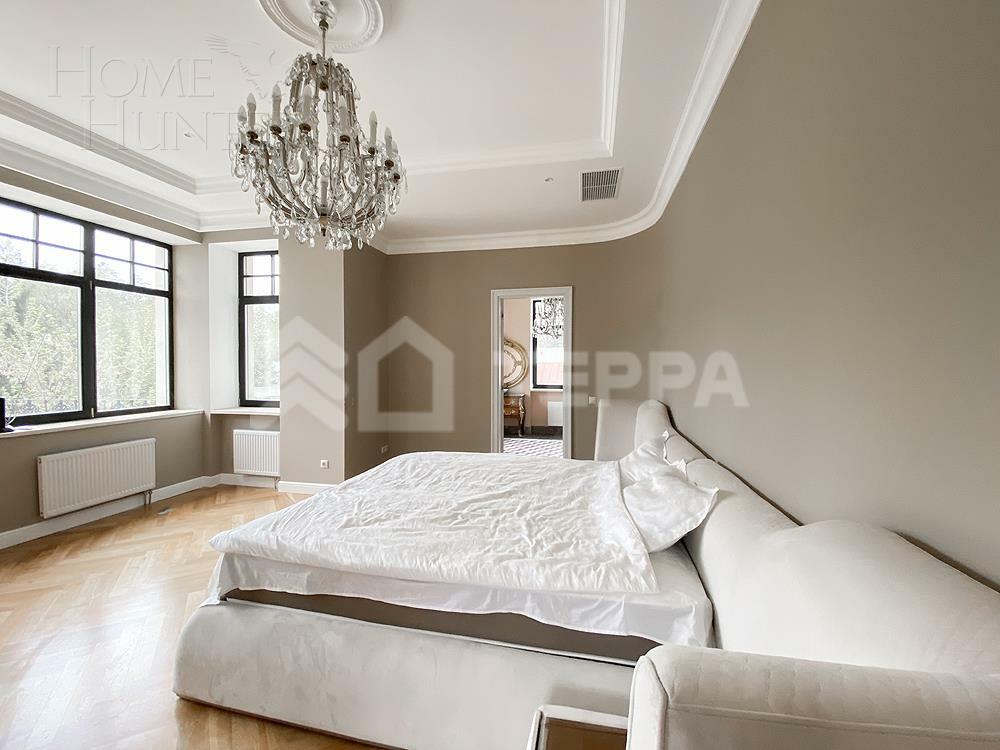 2-этажный коттедж 960 м² с отделкой