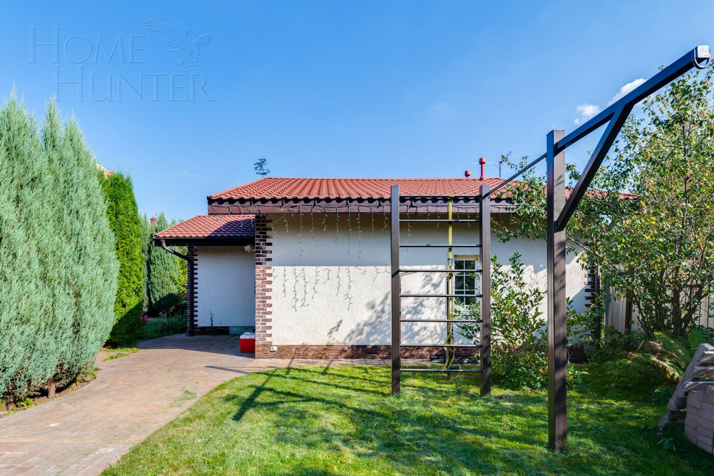 2-этажный коттедж 325 м² с отделкой