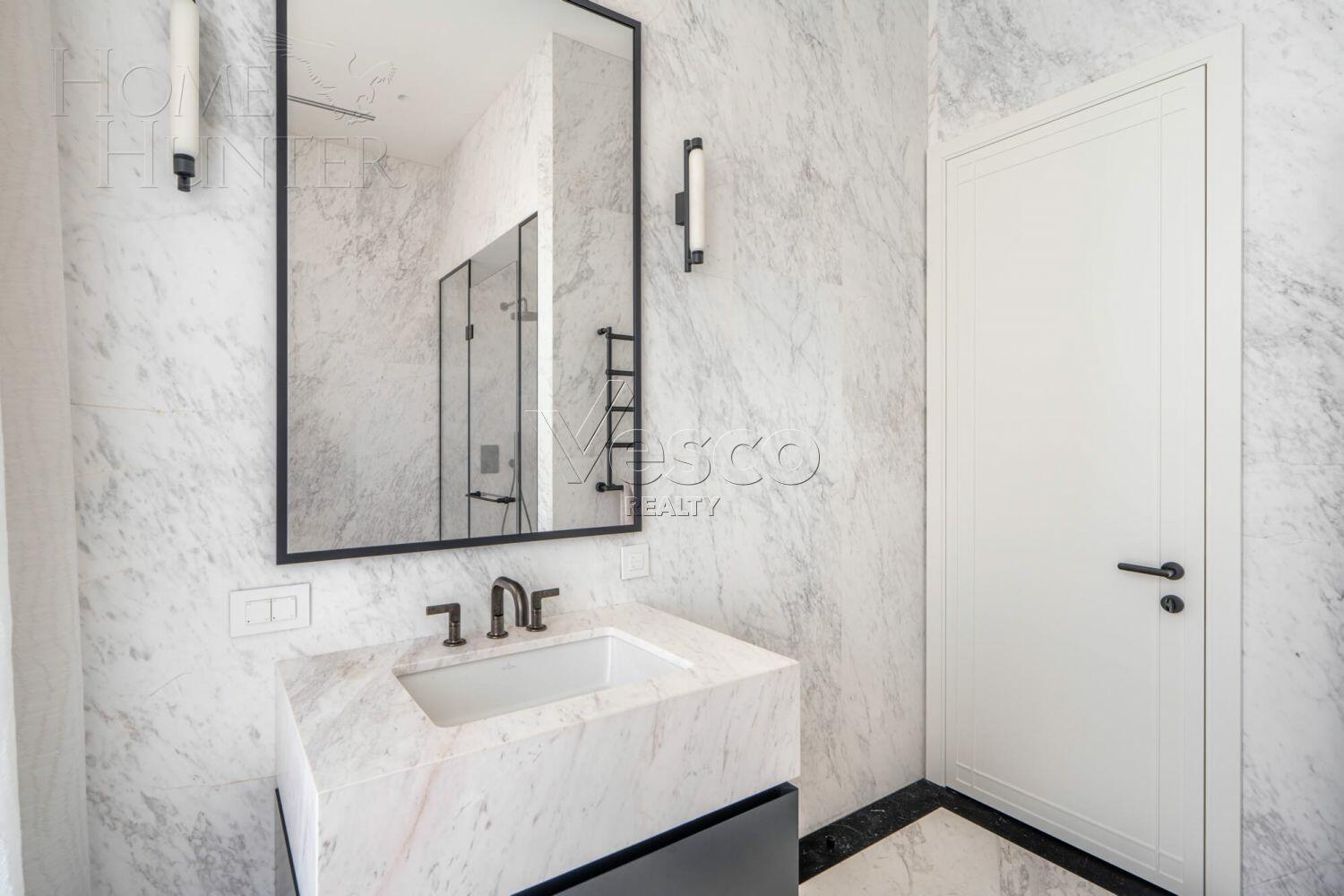 4-КОМН. АПАРТАМЕНТЫ С ОТДЕЛКОЙ 246.4 М² НА 8 ЭТАЖЕ