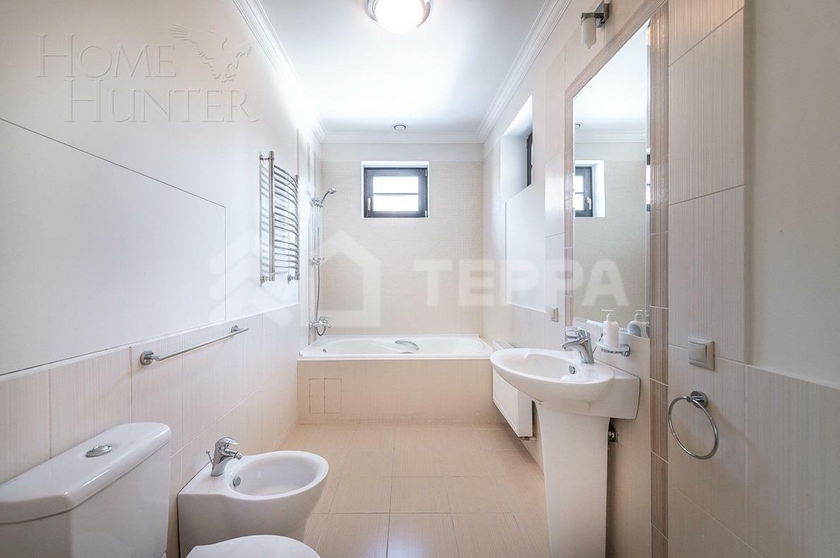 2-этажный коттедж 550 м² с отделкой