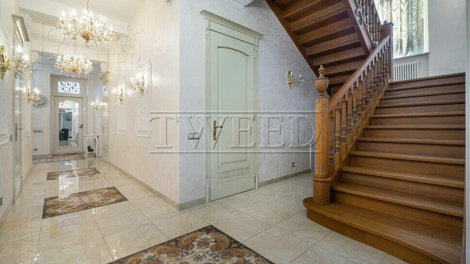 2-этажный коттедж 450 м² с отделкой