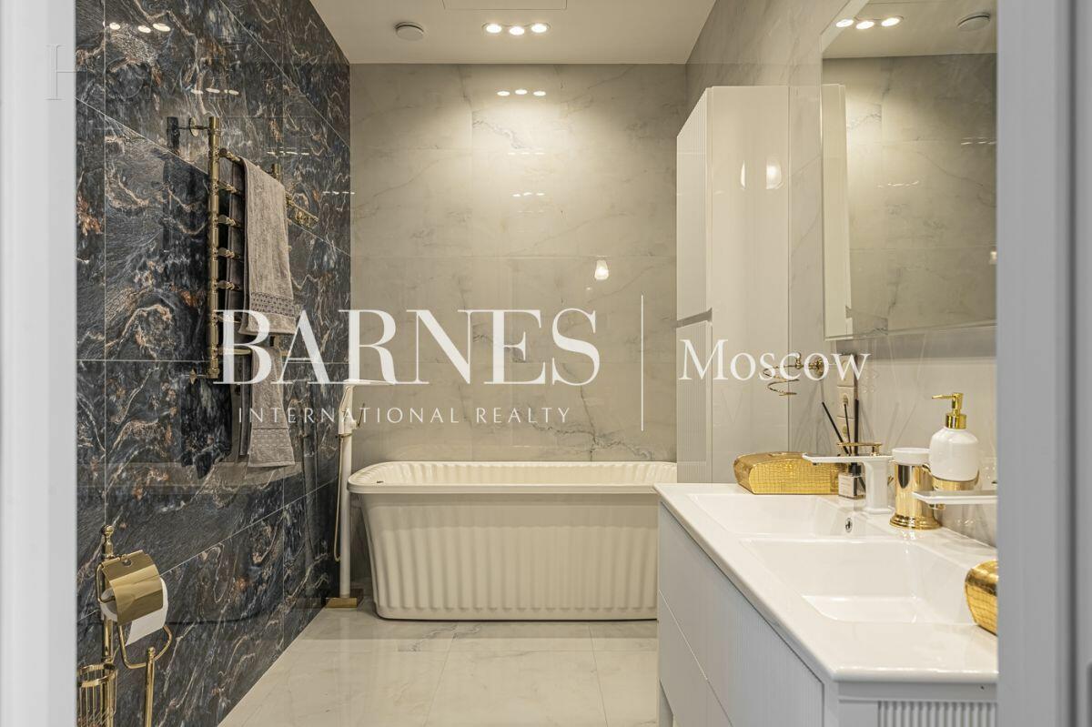 3-КОМН. АПАРТАМЕНТЫ С ОТДЕЛКОЙ 160 М² НА 5 ЭТАЖЕ