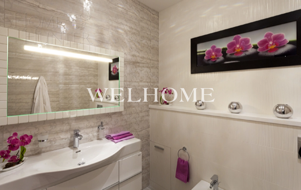 2-этажный коттедж 1 900 м² без отделки