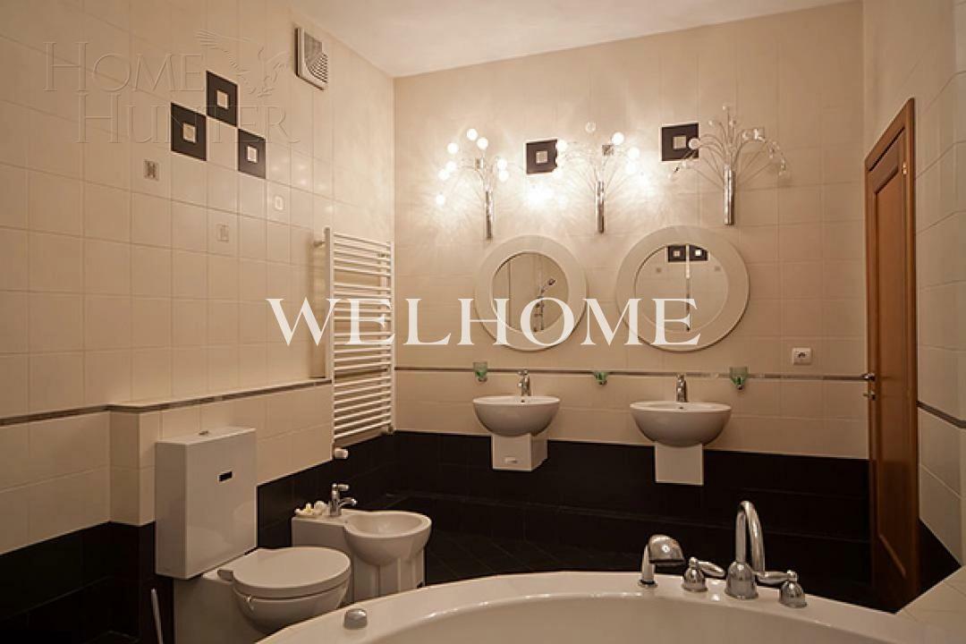 3-этажный коттедж 700 м² с отделкой