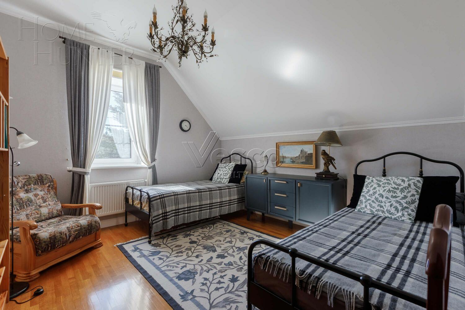 2-этажный коттедж 335 м² с отделкой