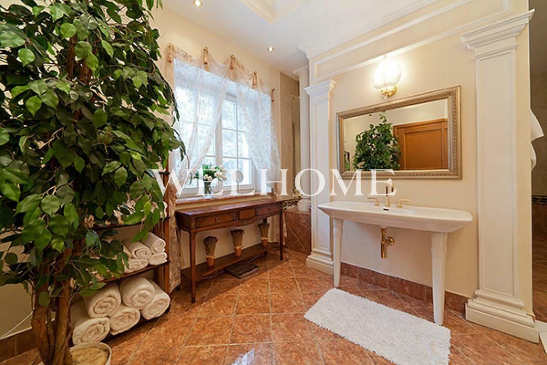 3-этажный коттедж 700 м² с отделкой