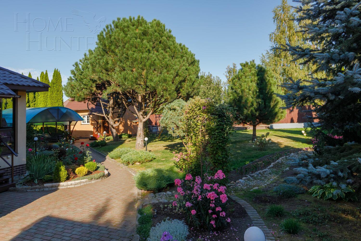 2-этажный коттедж 335 м² с отделкой