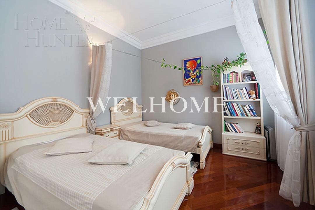 3-этажный коттедж 700 м² с отделкой