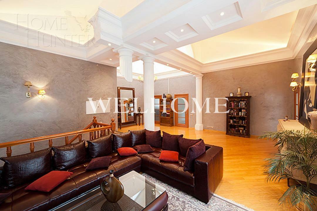 3-этажный коттедж 700 м² с отделкой