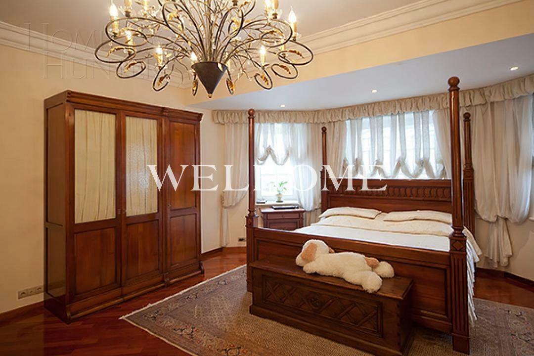 3-этажный коттедж 700 м² с отделкой