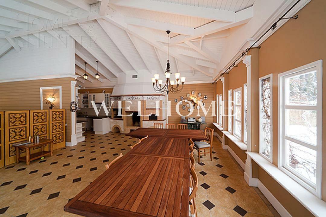 3-этажный коттедж 700 м² с отделкой