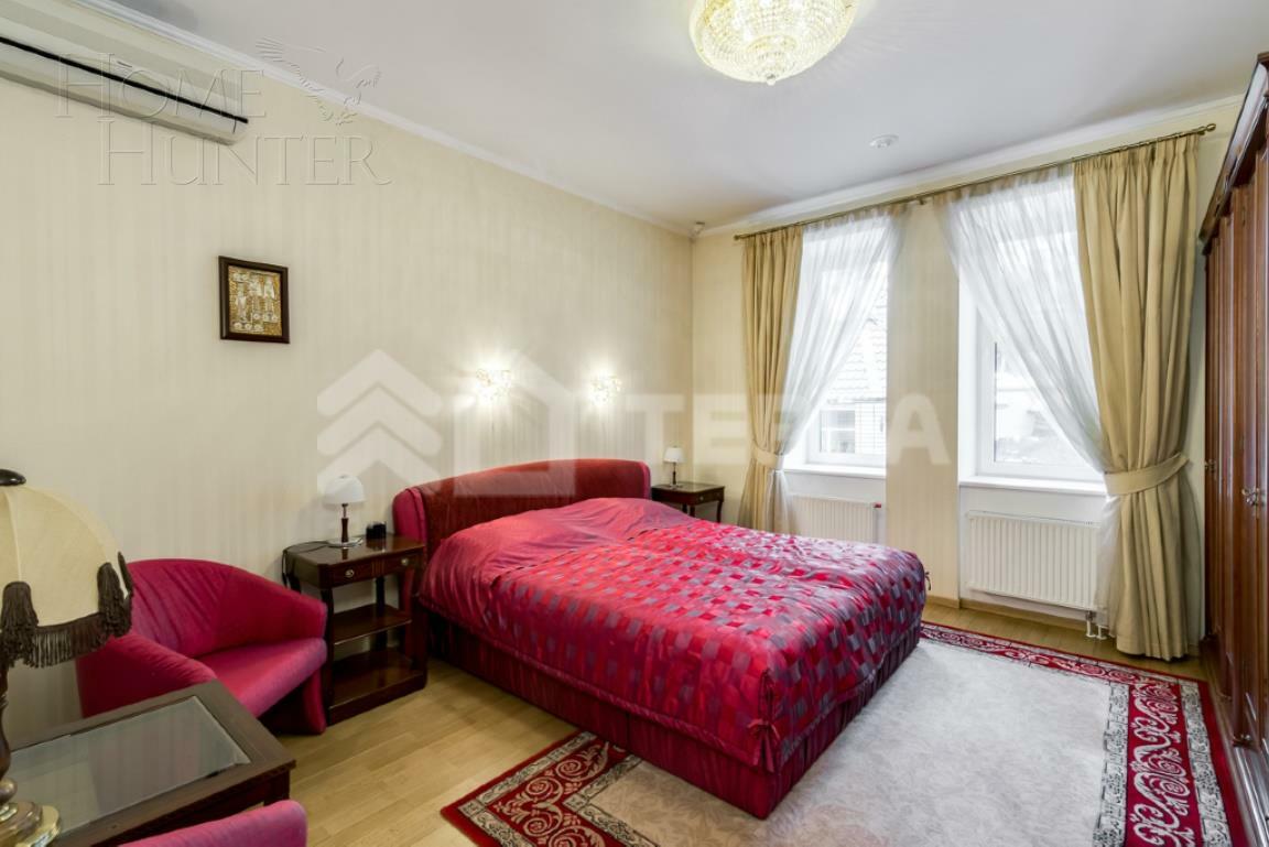 2-этажный коттедж 450 м² с отделкой