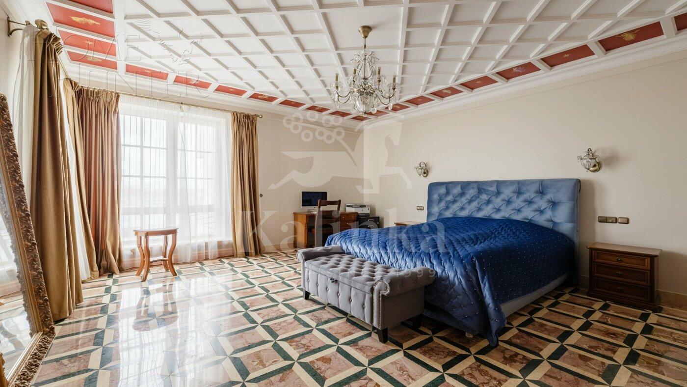 4-КОМН. КВАРТИРА С ОТДЕЛКОЙ 178 М² НА 13 ЭТАЖЕ