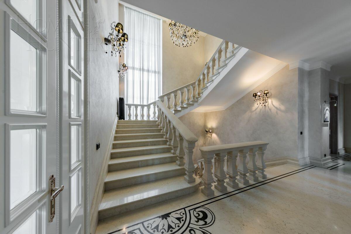 3-этажный коттедж 2 500 м² с отделкой