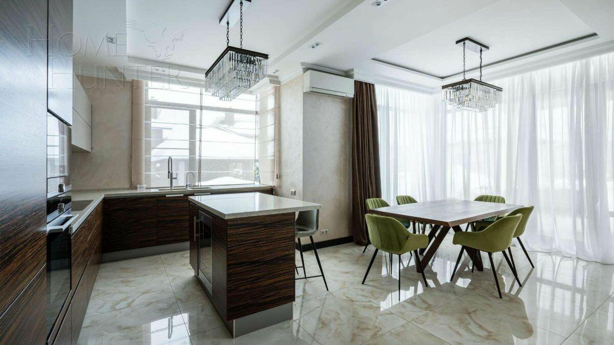 2-этажный коттедж 630 м² с отделкой