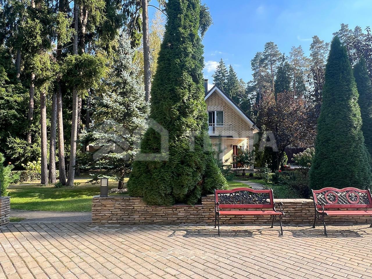 2-этажный коттедж 450 м² с отделкой