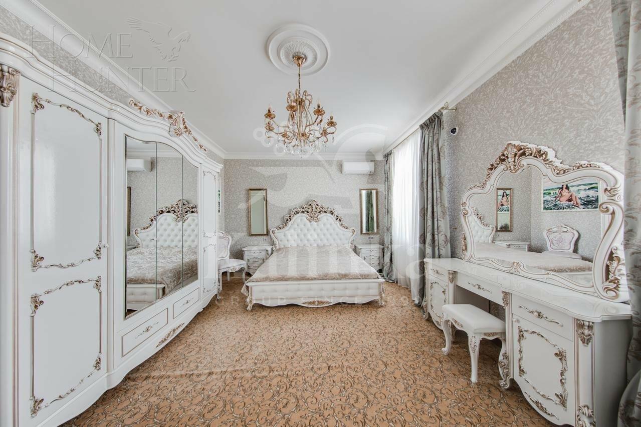2-этажный коттедж 498 м² с отделкой