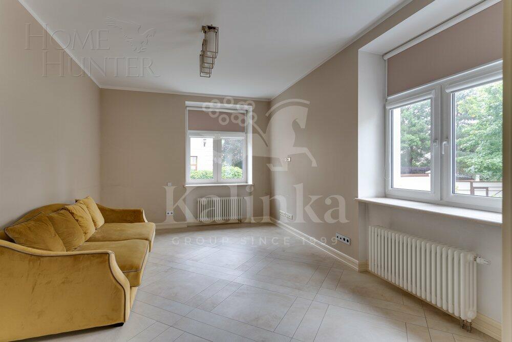 2-этажный коттедж 1 087 м² с отделкой