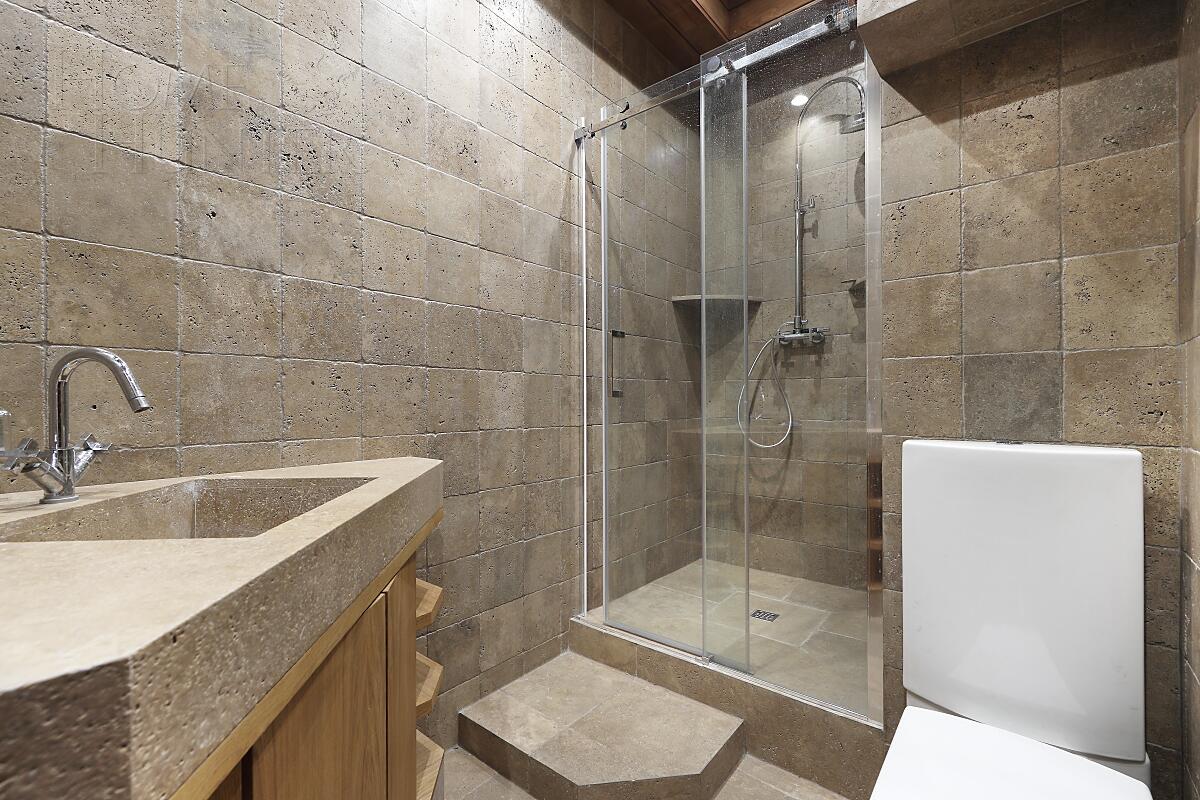 4-КОМН. ПЕНТХАУС С ОТДЕЛКОЙ 142 М² НА 5 ЭТАЖЕ