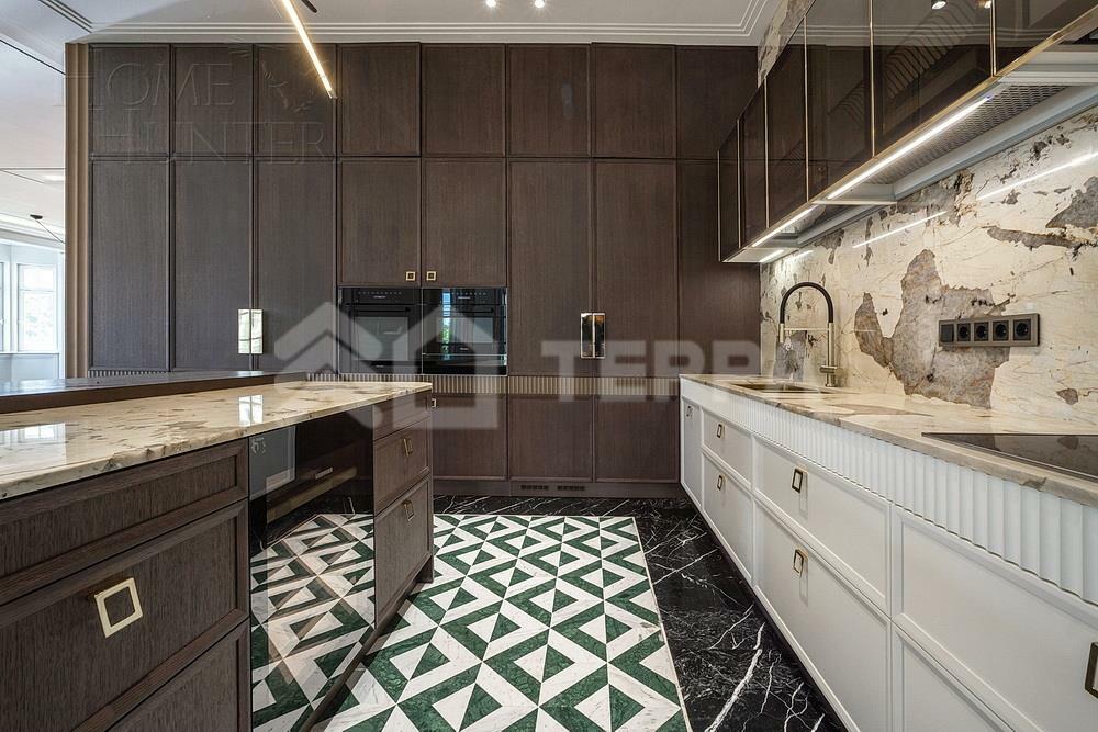 2-этажный коттедж 1 500 м² с отделкой