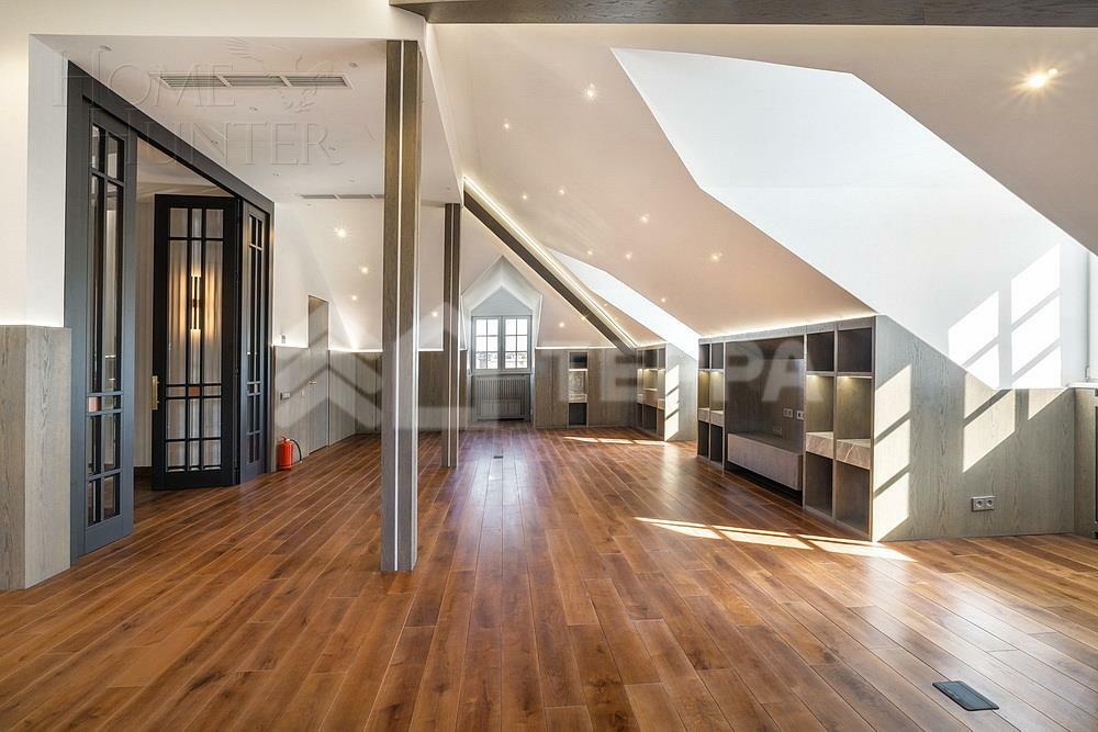 2-этажный коттедж 1 500 м² с отделкой