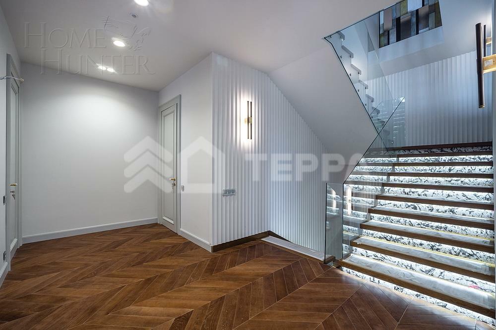 2-этажный коттедж 1 500 м² с отделкой