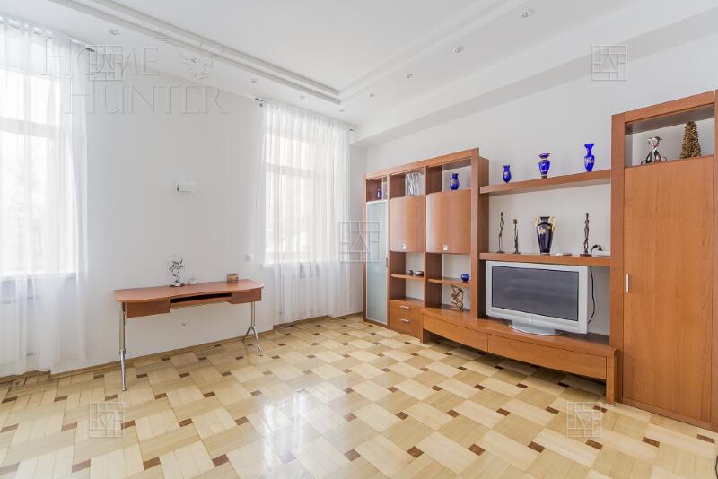 3-КОМН. КВАРТИРА С ОТДЕЛКОЙ 128 М² НА 3 ЭТАЖЕ