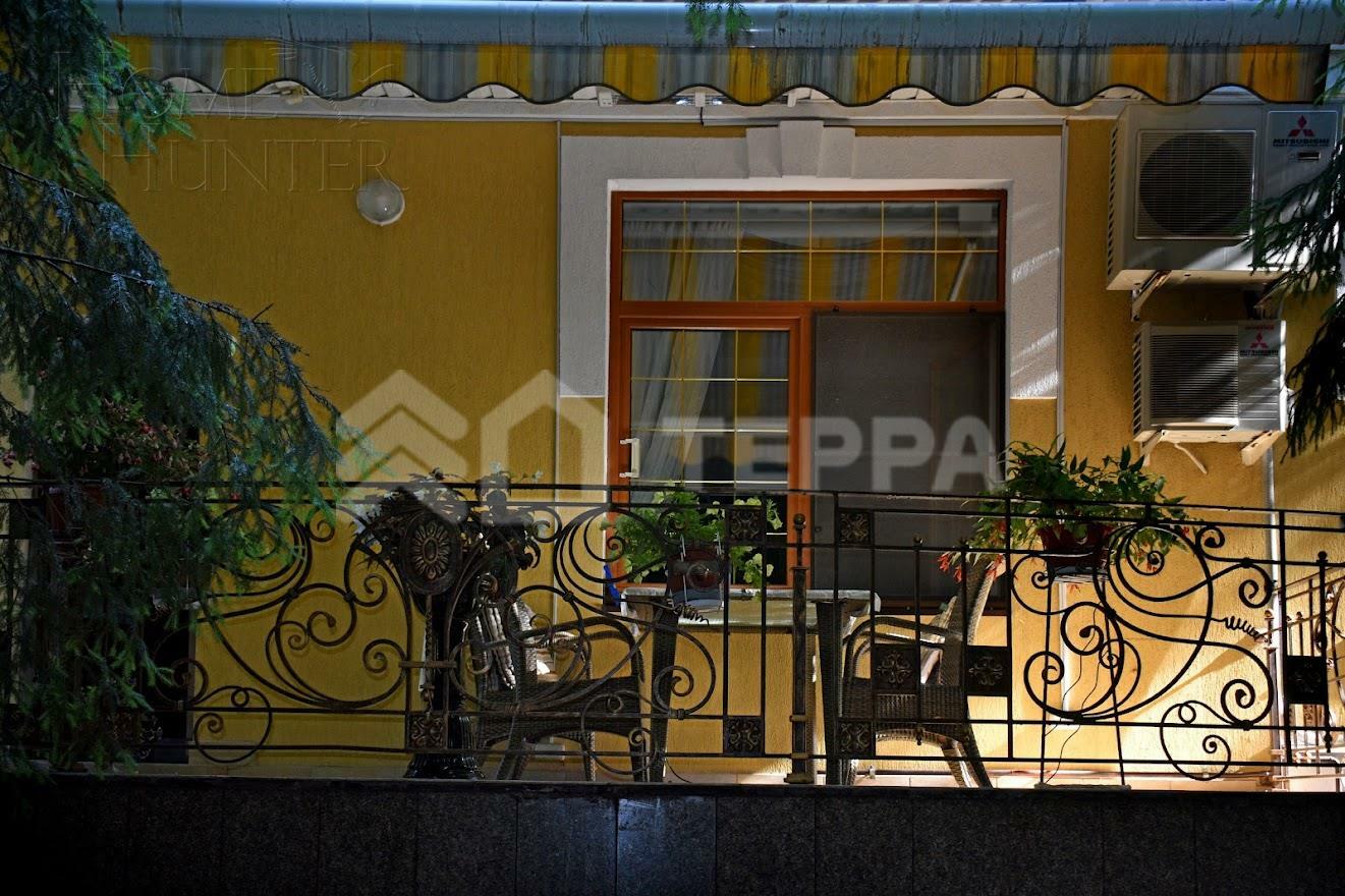 2-этажный коттедж 1 100 м² с отделкой