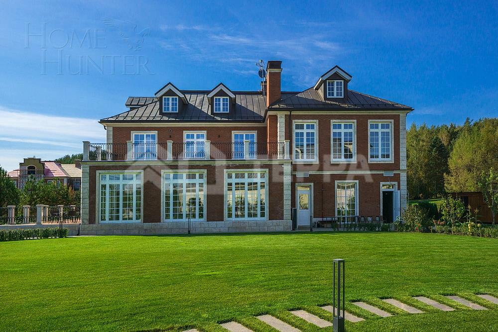 2-этажный коттедж 1 500 м² с отделкой