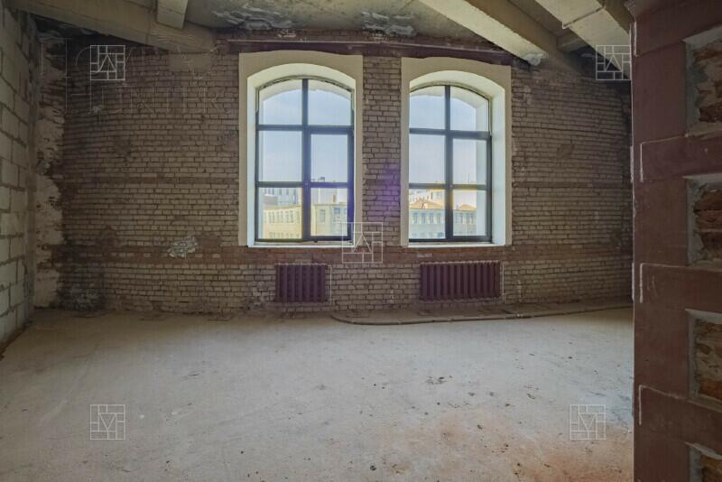 5-КОМН. АПАРТАМЕНТЫ БЕЗ ОТДЕЛКИ 201 М² НА 3 ЭТАЖЕ