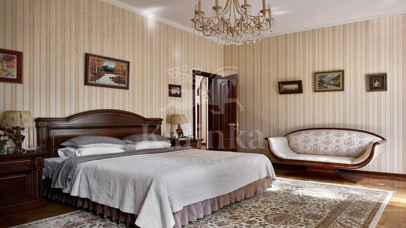 2-этажный коттедж 1 100 м² с отделкой