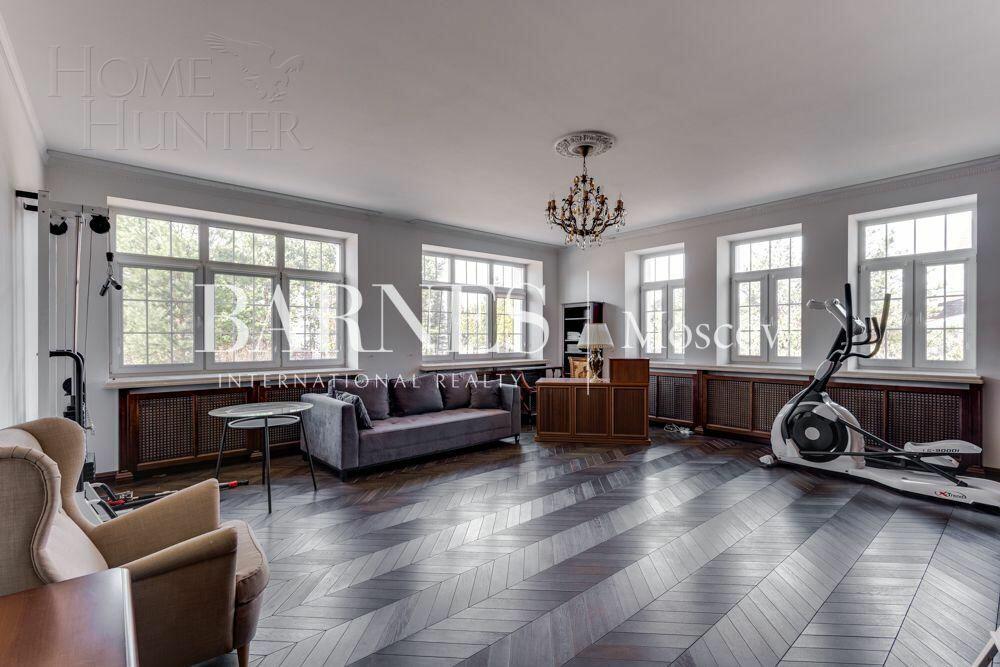 2-этажный коттедж 817 м² с отделкой