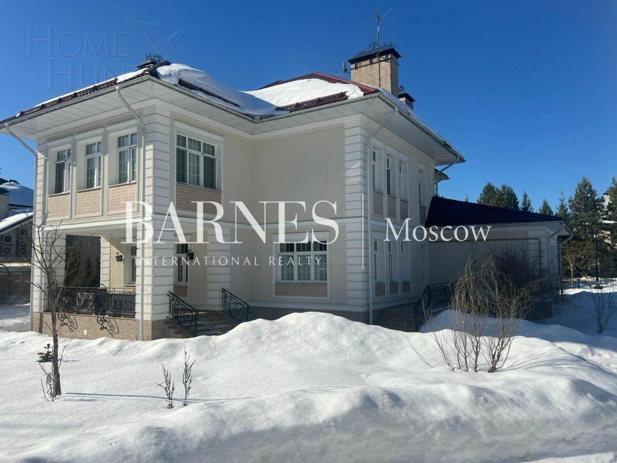 2-этажный коттедж 817 м² с отделкой