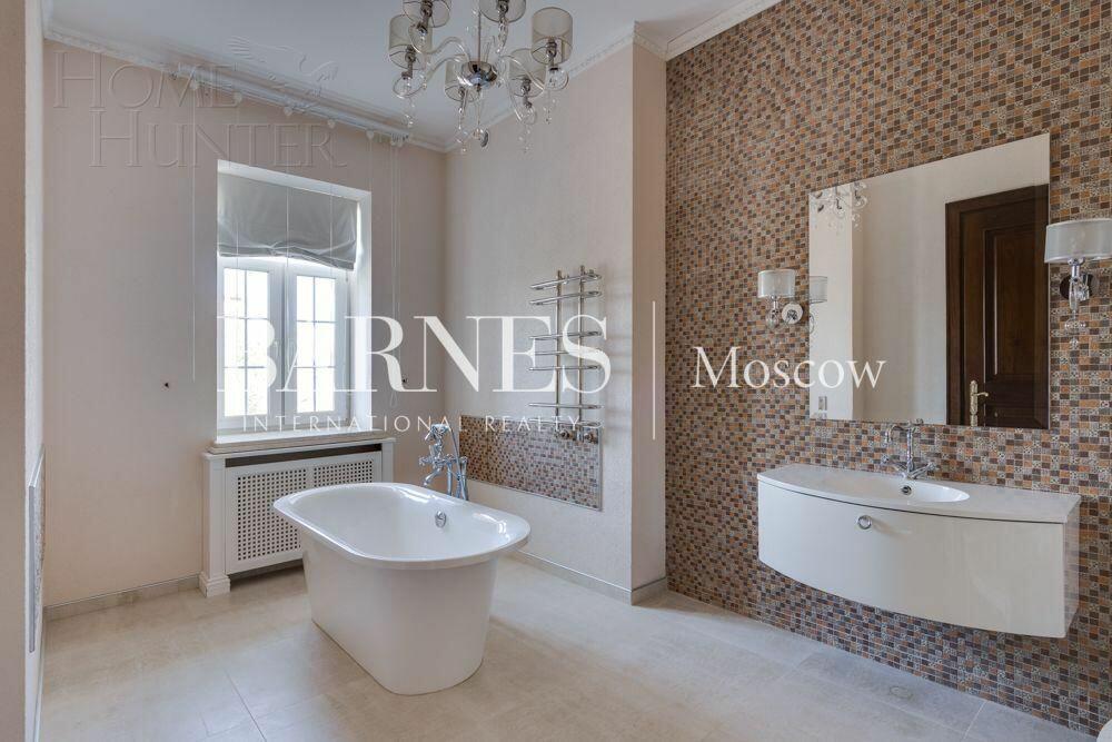 2-этажный коттедж 817 м² с отделкой