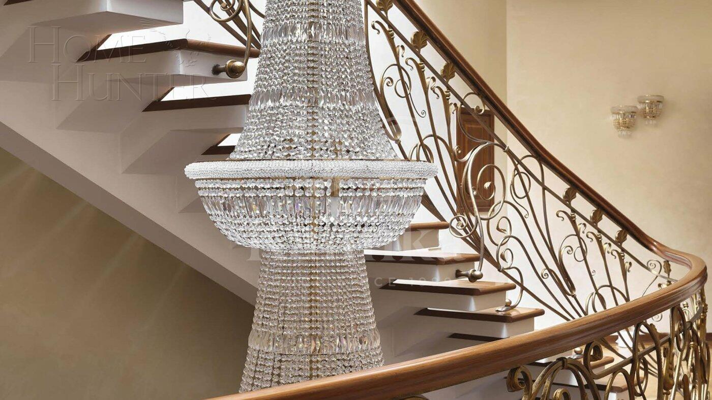 2-этажный коттедж 1 100 м² с отделкой