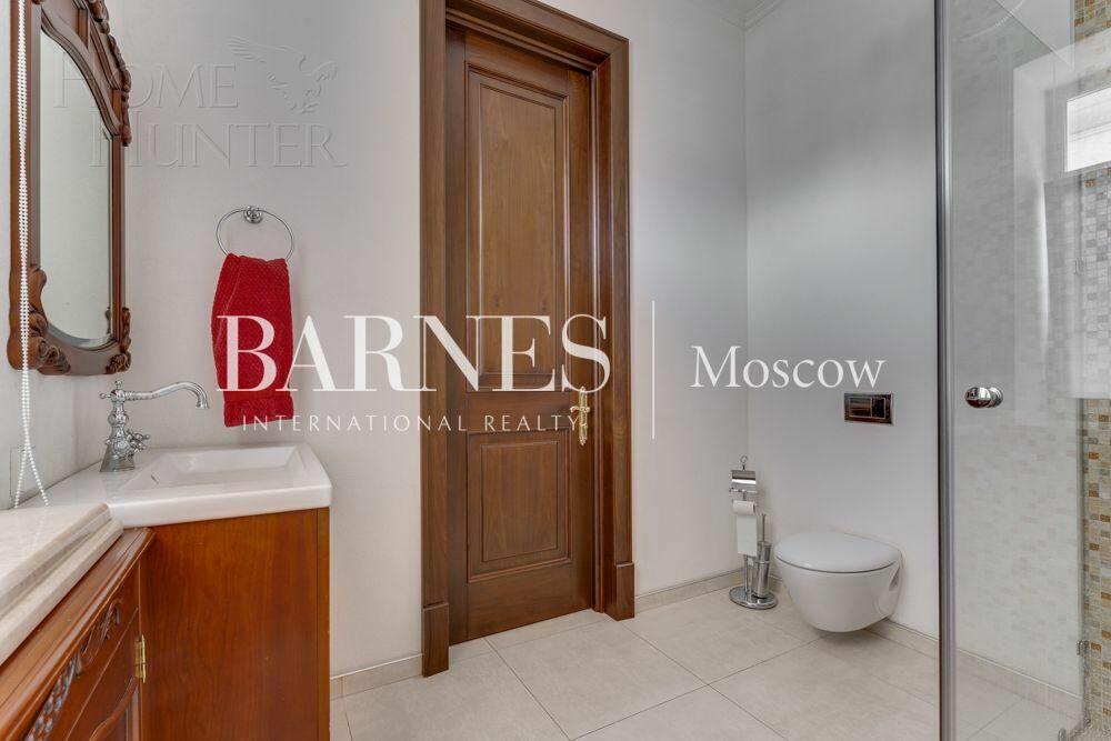 2-этажный коттедж 817 м² с отделкой