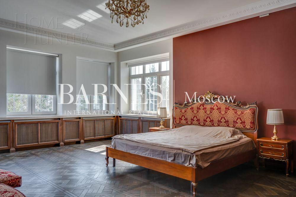 2-этажный коттедж 817 м² с отделкой