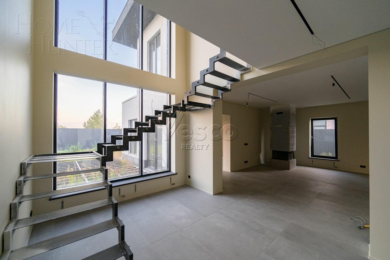 2-этажный коттедж 365 м² с отделкой