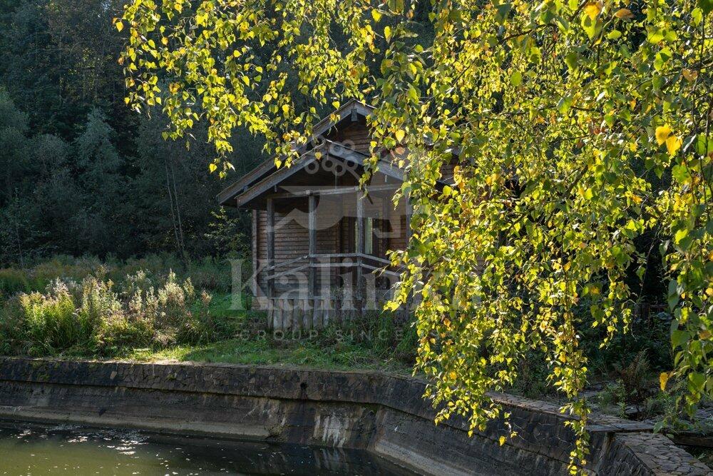 2-этажный коттедж 1 739.7 м² с отделкой