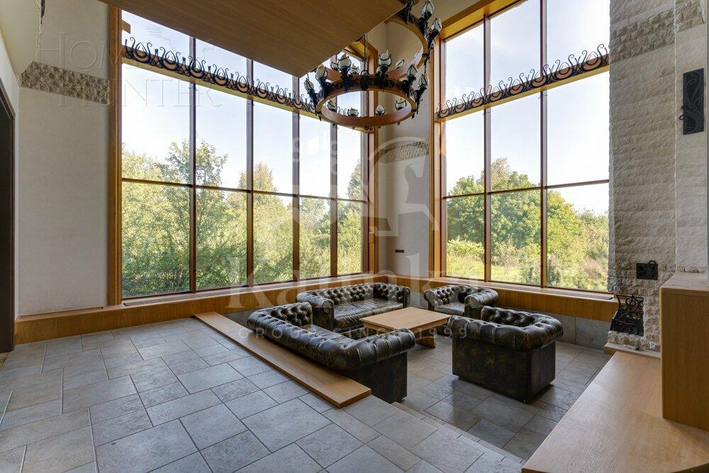 2-этажный коттедж 1 739.7 м² с отделкой