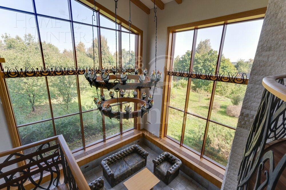 2-этажный коттедж 1 739.7 м² с отделкой