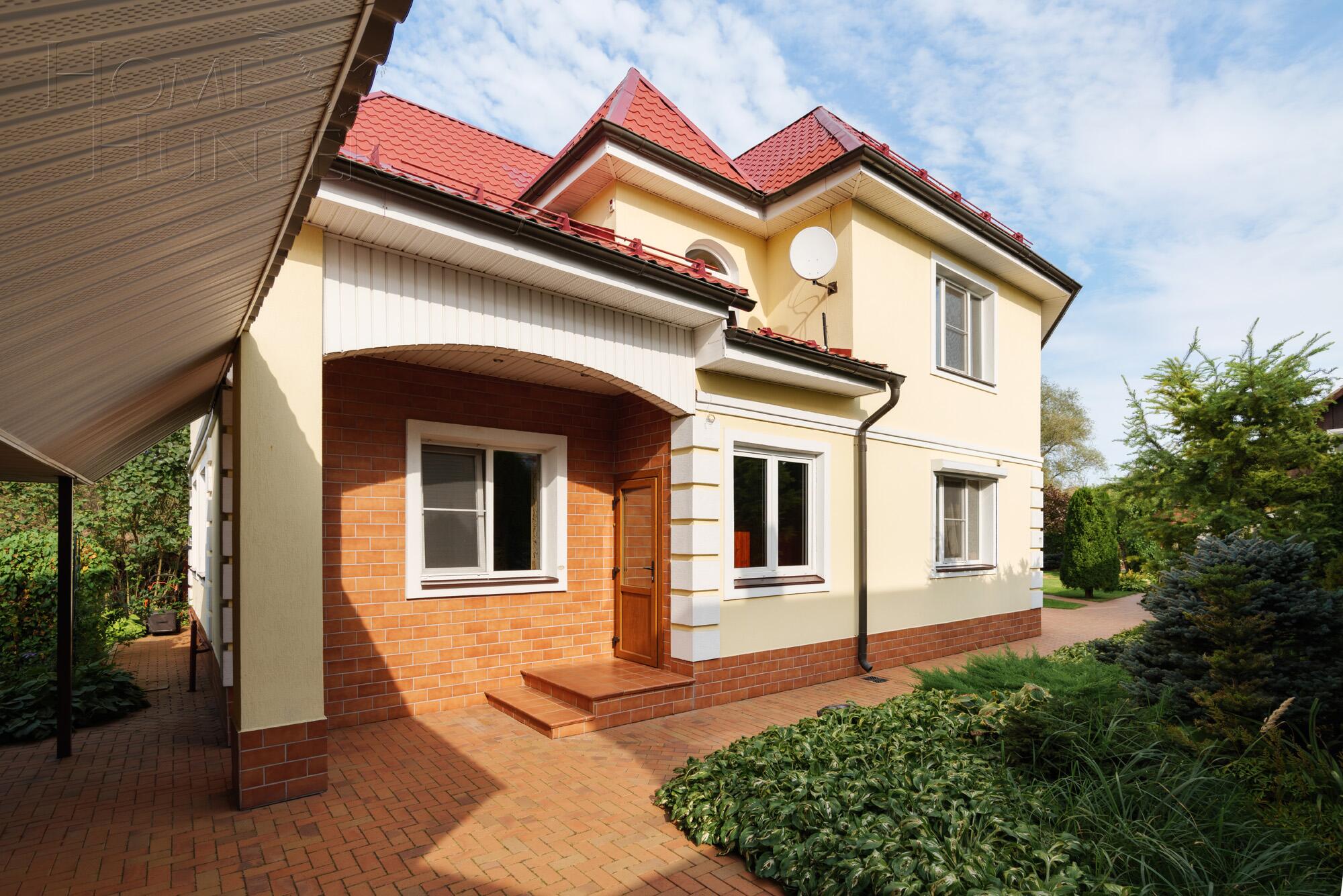 2-этажный коттедж 420 м² с отделкой