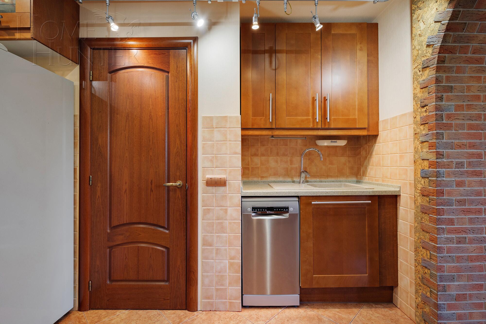 2-этажный коттедж 420 м² с отделкой