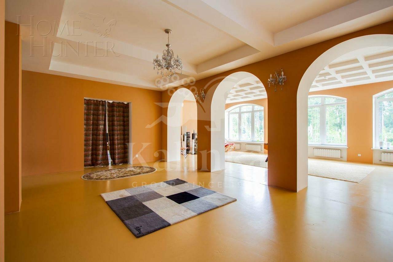 2-этажный коттедж 1 138 м² с отделкой