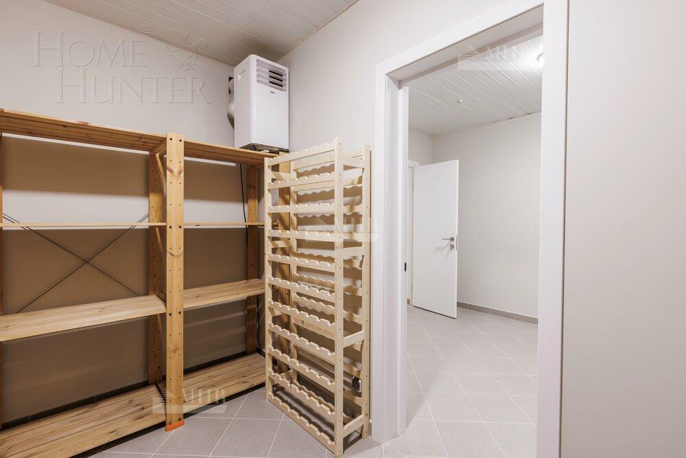 2-этажный коттедж 1 140 м² с отделкой