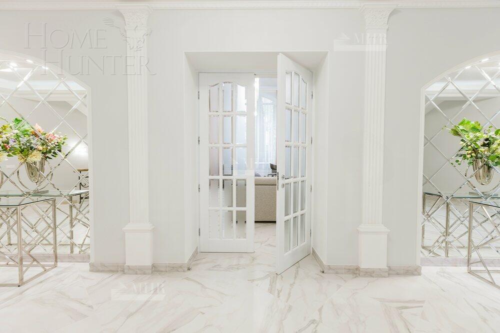 2-этажный коттедж 1 140 м² с отделкой