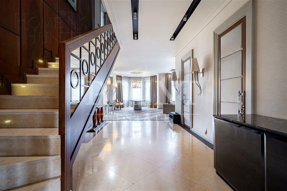 2-этажный коттедж 373 м² с отделкой