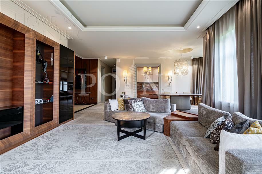 2-этажный коттедж 373 м² с отделкой