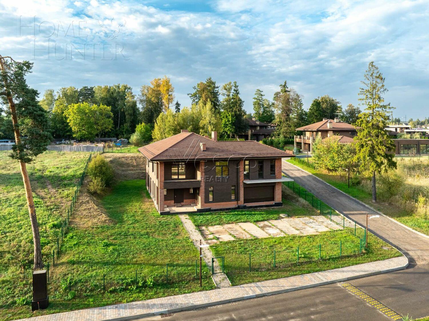 2-этажный коттедж 502 м² без отделки