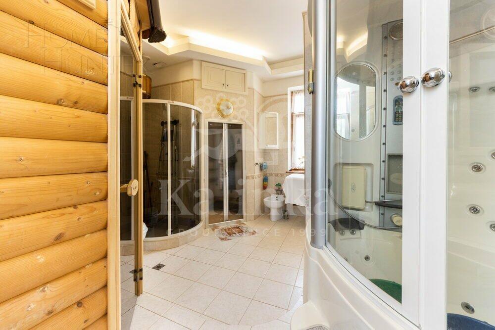 3-КОМН. КВАРТИРА С ОТДЕЛКОЙ 163 М² НА 3 ЭТАЖЕ